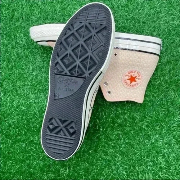 Converse Chuck 70 High Crimson Tint - Picture 4 of 7